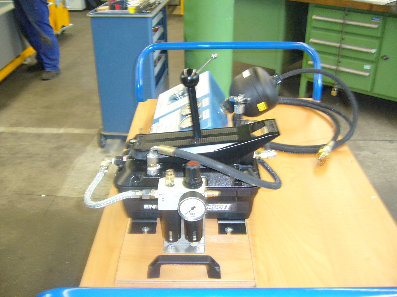 宿遷螺桿鉆具整機試驗臺哪家價格實惠誠信服務